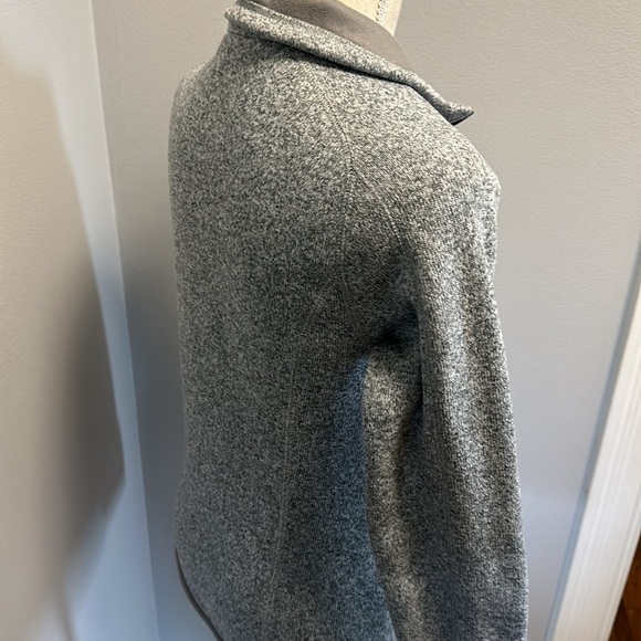 Womens Small Patagonia Jacket, Like New - Picture 3 of 7